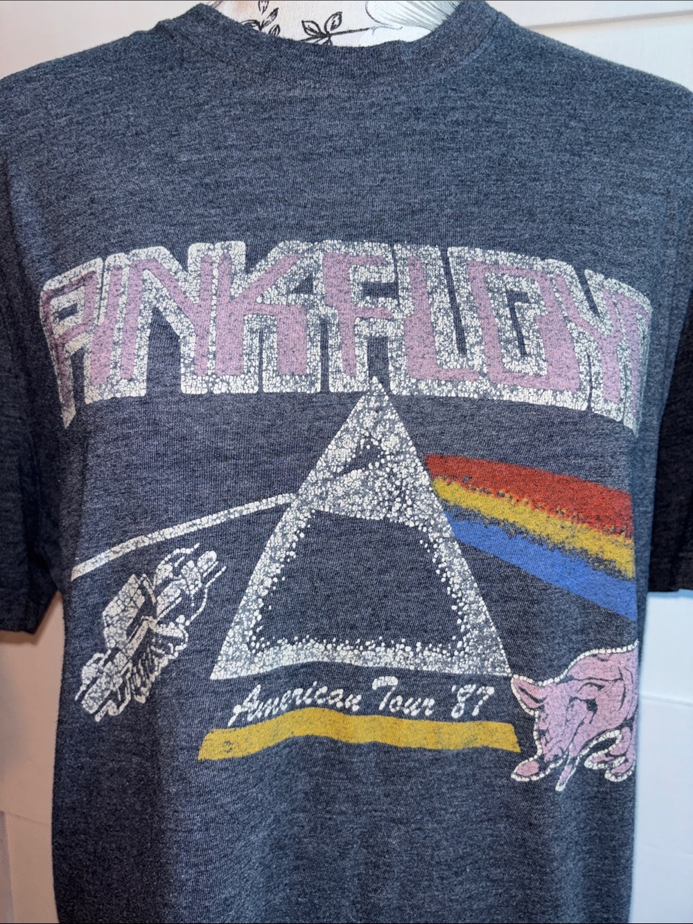 Lucky Brand Pink Floyd Charcoal Graphic Tee Rainbow Prism Medium M - Picture 2 of 9